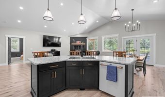 2020 Cromwell Ln, Blackfoot, ID 83221