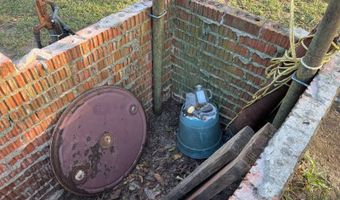 2452 S Carr Pen Rd, Atoka, OK 74525