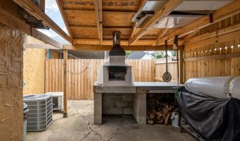 518 N Harrison St, Alexandria, IN 46001