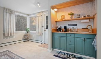 201 Clyde Rd, Bangor, ME 04401