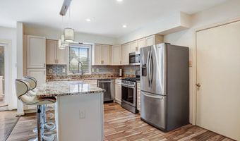 315 JOHNSBERG Ln, Bowie, MD 20721