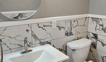 825 Scenic Hwy 4, Bourne, MA 02532