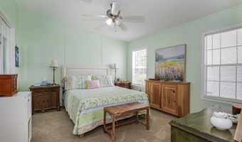 818 Thrush Cir, Barefoot Bay, FL 32976
