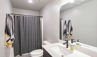 334 Church St, Ammon, ID 83406