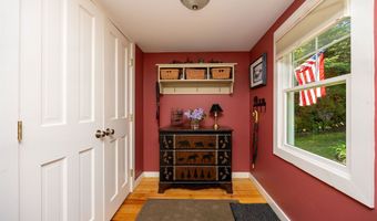 1559 W Shore Rd, Cabot, VT 05647