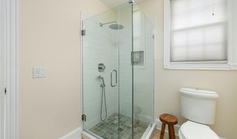 503 Seaside Dr, Jamestown, RI 02835