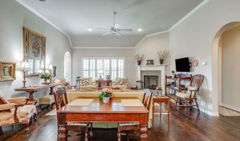 110 Parkview Dr, Aledo, TX 76008