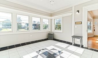 316 Fair St, Baxley, GA 31513