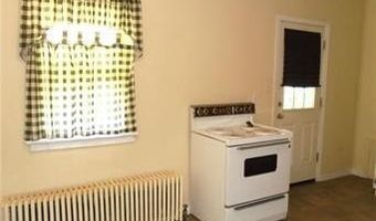 1336 Fairfax St, Allentown, PA 18103