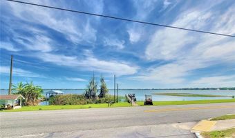 117 HOLIDAY Ln, Auburndale, FL 33823