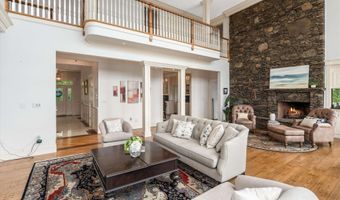 64 Sterling Pl, Bow, NH 03304