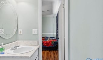 1117 Waylan Ave, Albertville, AL 35950