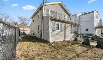 13 Montgomery St, Danbury, CT 06810