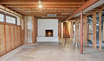 4015 Fairview Ave N, Arden Hills, MN 55112