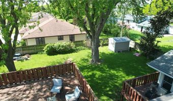 1715 Gateway Dr, Albert Lea, MN 56007