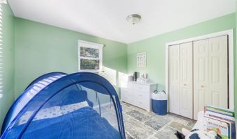 1368 Oliver Rd, Altavista, VA 24517