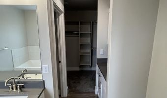 5590 Trueman St #D, Chubbuck, ID 83202