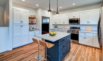 409 Chad Trl, Arlington, WI 53911