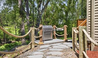 11 KOOLS Ct, Appleton, WI 54914