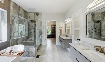 6040 White Ash Ct, Avon, IN 46123