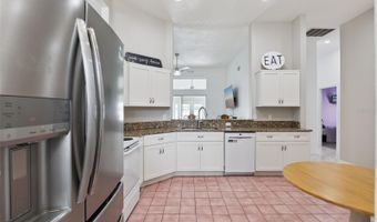 808 LAKE JACKSON Cir, Apopka, FL 32703