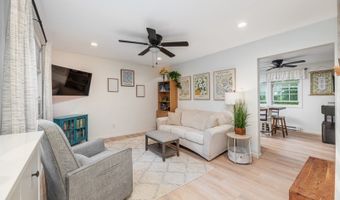 1 Robins Ter, Alloway, NJ 07422