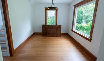 490 E Oakland Ave, Columbus, OH 43202