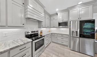 29 Westmorland Dr, Bella Vista, AR 72714