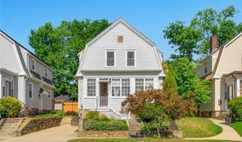 1058 Narragansett Blvd, Cranston, RI 02905