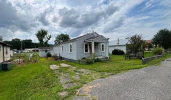 62 Railroad St, Bancroft, WV 25011