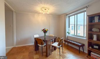 3000 SPOUT RUN Pkwy C603, Arlington, VA 22201