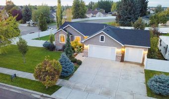 3809 Willow Ridge Dr, Ammon, ID 83406