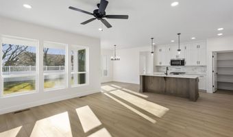 3407 Helios St, Caldwell, ID 83607