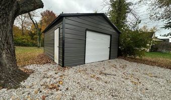 255 Church St, Austin, IN 47102