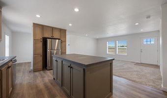 54303 N Thomas Rd, Benton City, WA 99320