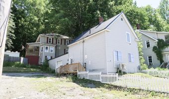2 Debras Pl, Augusta, ME 04330