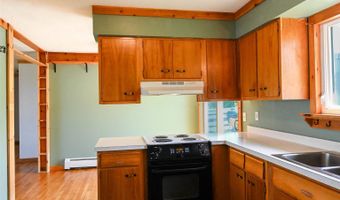 44 Bailey St, Barre, VT 05641