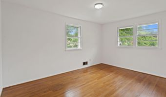 7106 JAYHAWK St, Annandale, VA 22003