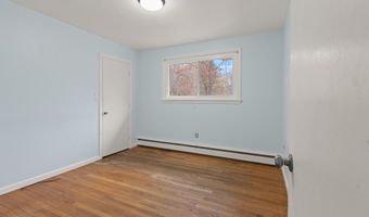 50 Loring Ave, Auburn, ME 04210