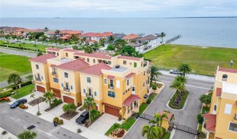 6412 MAYRA SHORES Ln, Apollo Beach, FL 33572