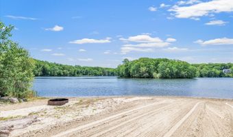 93 Carol St, Danbury, CT 06810