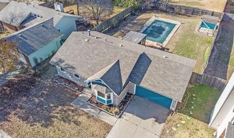 4055 Farmstead St, Bel Aire, KS 67220