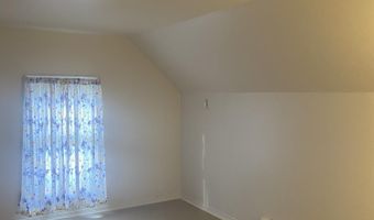 78 High St, Belfast, ME 04915