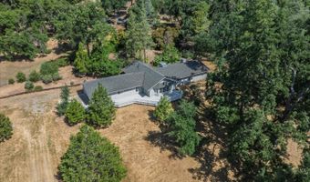 44670 Thunderhead Dr, Ahwahnee, CA 93601