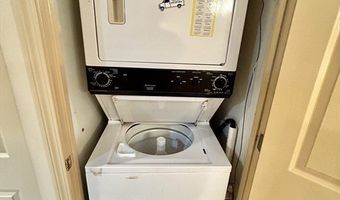 97 Anderer Ln 105, Boston, MA 02132