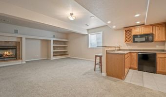401 STERLING Dr, Cheyenne, WY 82009