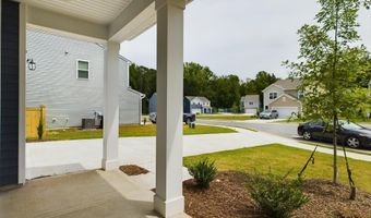 32 Moss Oaks Ct, Angier, NC 27501