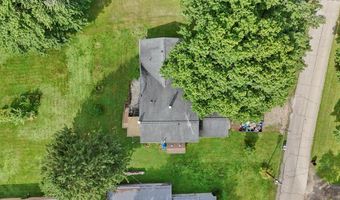 1315 Lake Dr, Ashland, OH 44805
