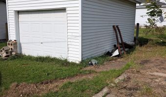 910 2nd Ave, Ackley, IA 50601