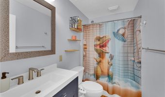 42 N Navarre Ave, Austintown, OH 44515